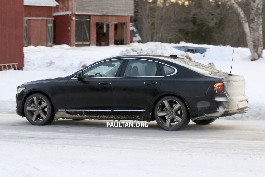 SPIED: Volvo S90, V90 and V90 Cross Country facelifts 1059654