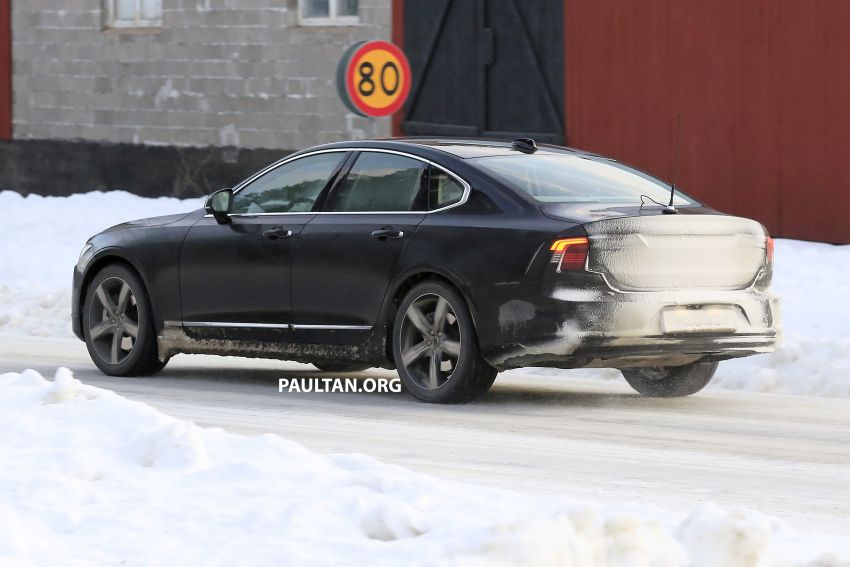 SPIED: Volvo S90, V90 and V90 Cross Country facelifts 1059658