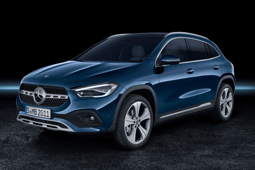 H247 Mercedes-Benz GLA revealed – BMW X2 rival grows taller and receives new tech and engines 1058682