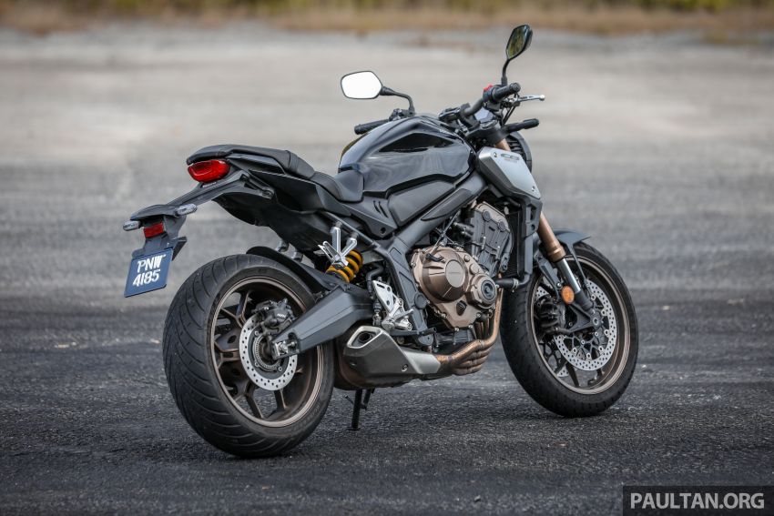 REVIEW: 2019 Honda CBR650R and CB650R – inline-four middleweights for every rider, from RM43,999 1071199