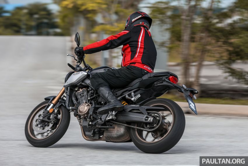 REVIEW: 2019 Honda CBR650R and CB650R – inline-four middleweights for every rider, from RM43,999 1071230