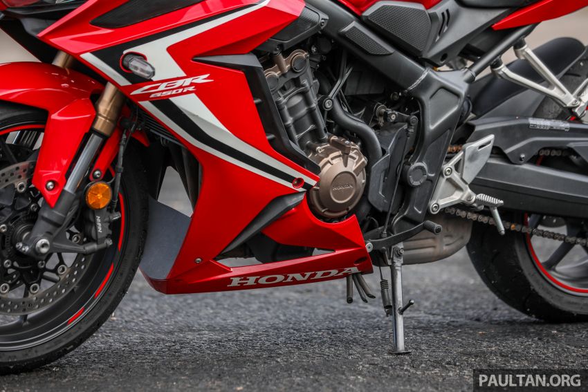 REVIEW: 2019 Honda CBR650R and CB650R – inline-four middleweights for every rider, from RM43,999 1071256
