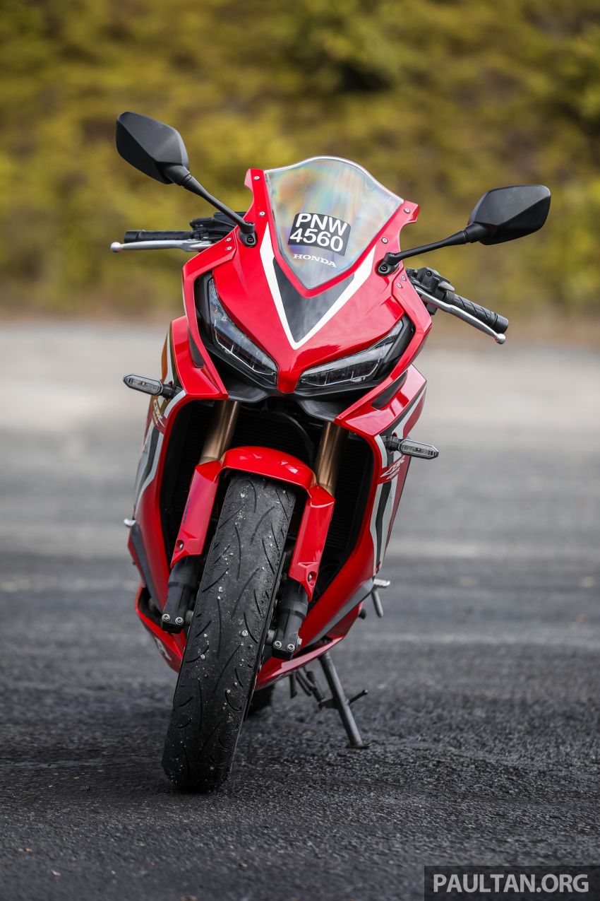 REVIEW: 2019 Honda CBR650R and CB650R – inline-four middleweights for every rider, from RM43,999 1071239