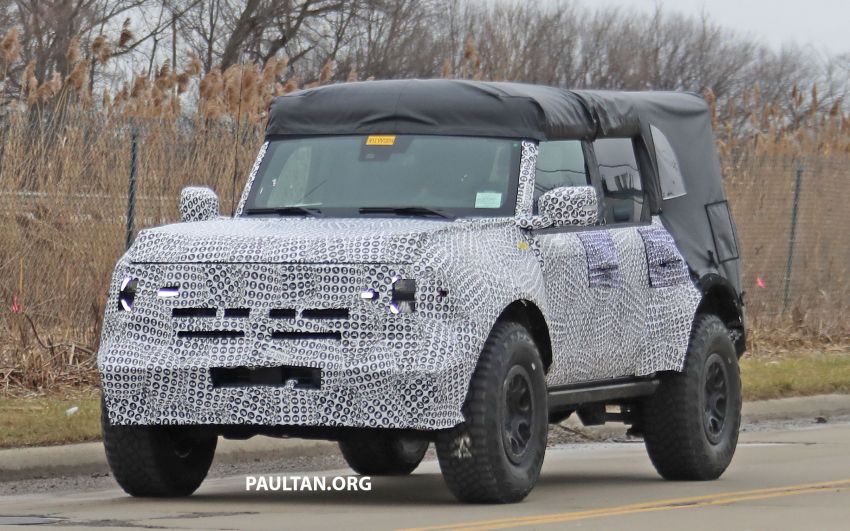 SPYSHOTS: Ford Bronco spotted running road tests 1074235
