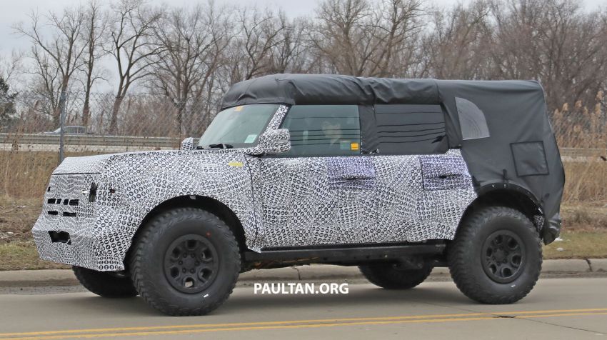 SPYSHOTS: Ford Bronco spotted running road tests 1074242