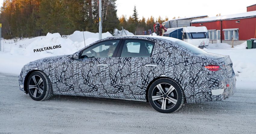 SPIED: W206 Mercedes-Benz C-Class shows more skin 1074271