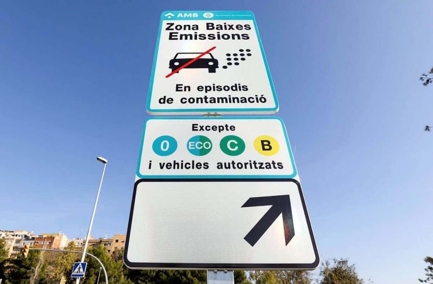 Barcelona bans older vehicles in bid to stop pollution 1065292