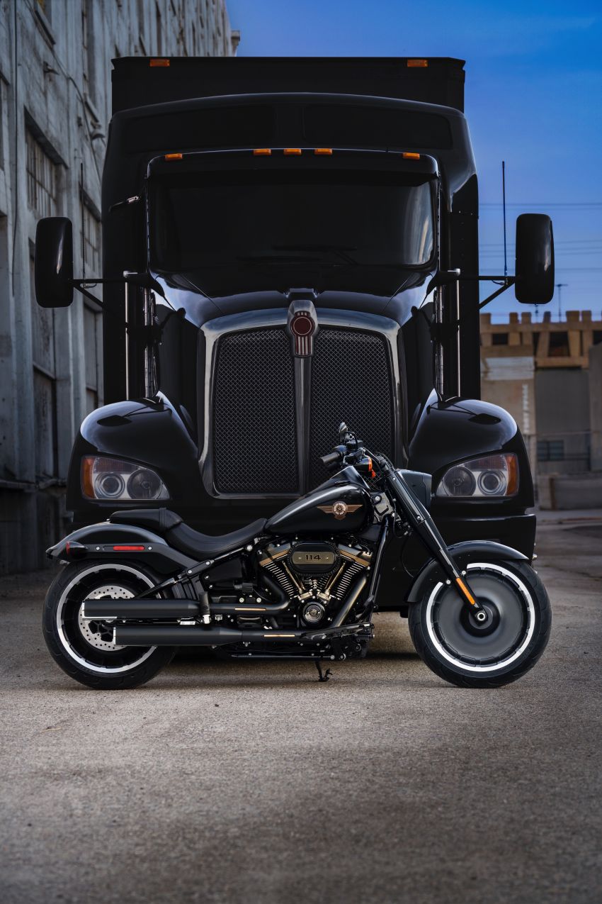 Harley-Davidson Fat Boy 30th Anniversary – 2,500 unit 1077703