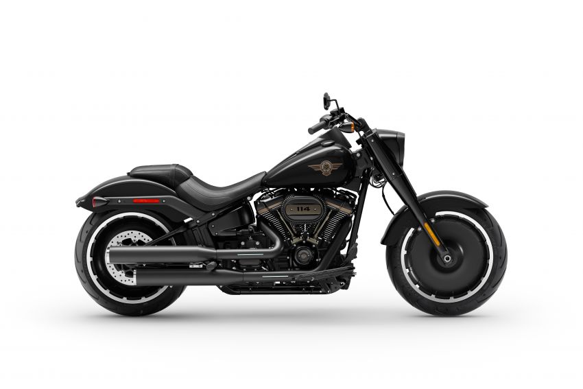 2020 Harley-Davidson Fat Boy 30th Anniversary – limited to 2,500 units worldwide, RM90,540 in US 1077357