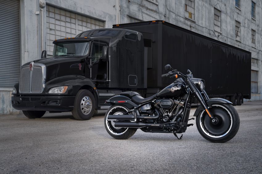 2020 Harley-Davidson Fat Boy 30th Anniversary – limited to 2,500 units worldwide, RM90,540 in US 1077343