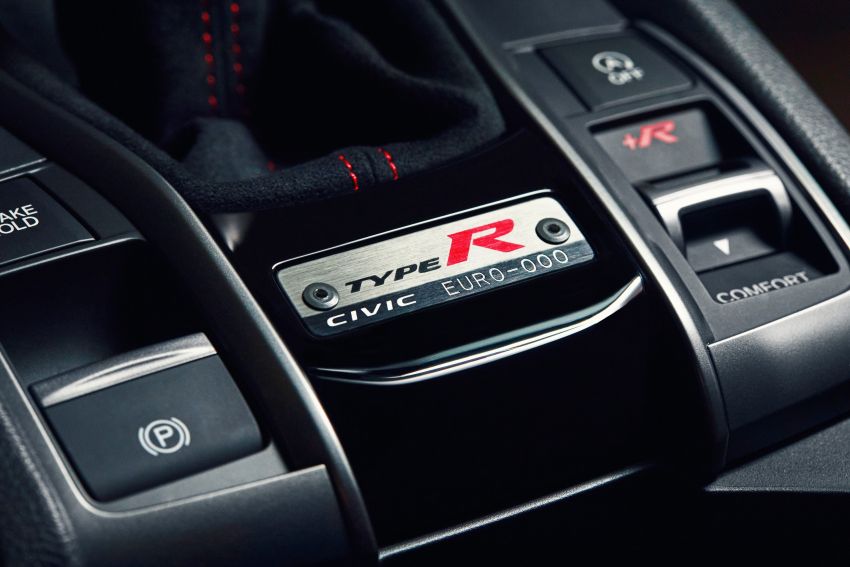 Honda Civic Type R facelift 2020 dilancarkan di Eropah dengan varian Sport Line tanpa spoiler bersaiz besar 1085546