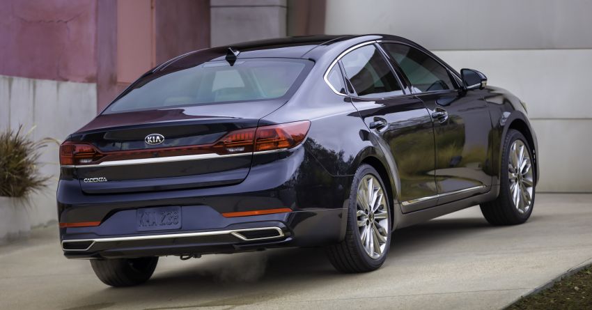 2020 Kia Cadenza facelift makes its debut in Chicago 1079215