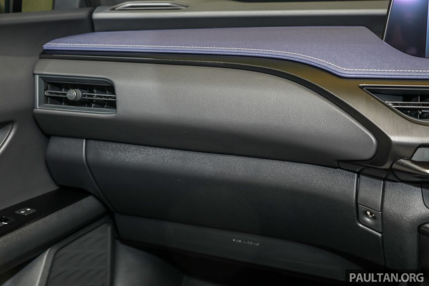 Lexus UX 200 now open for booking in Malaysia – three variants;  Lexus Safety System+; from RM244k 1082464