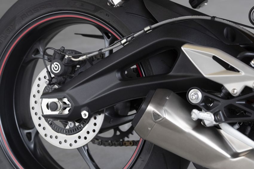 2020 Triumph Street Triple 765R launched in UK 1080536