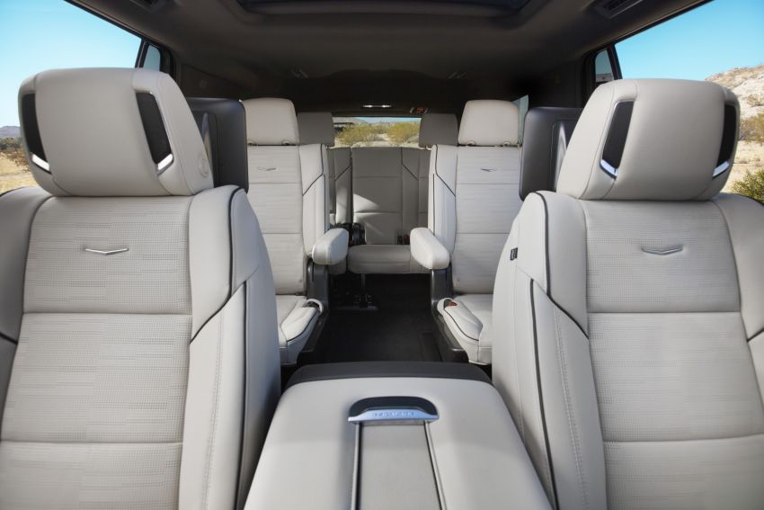 2021 Cadillac Escalade – 6.2L petrol V8, 3.0L diesel; Super Cruise ADAS, 38-inch curved OLED display 1077309