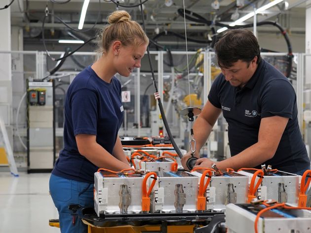 BMW forced to pause production at European plants; Ukraine crisis disrupts supply of wiring harnesses