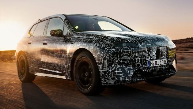 BMW iNEXT electric SUV: new photos show more skin