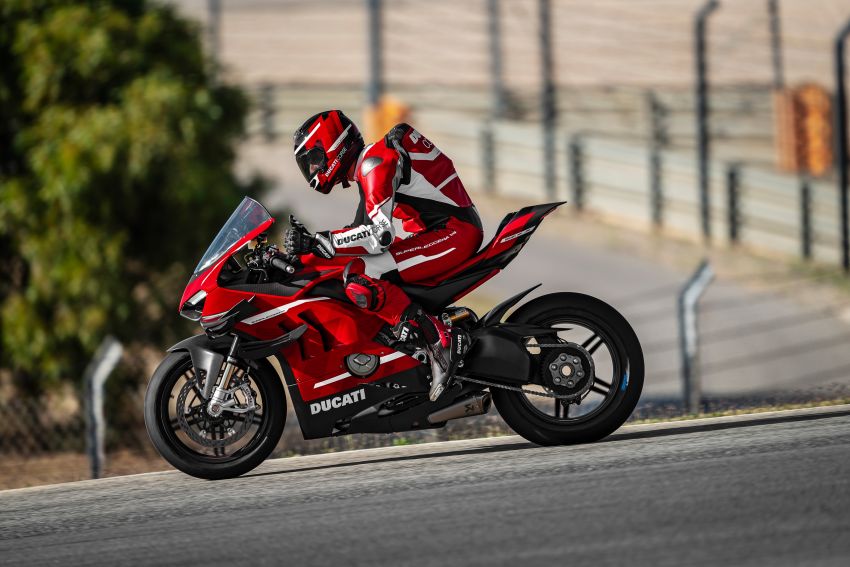Ducati Panigale Superleggera V4 – superbike produksi paling berkuasa dan maju Ducati, casis gentian karbon 1078449