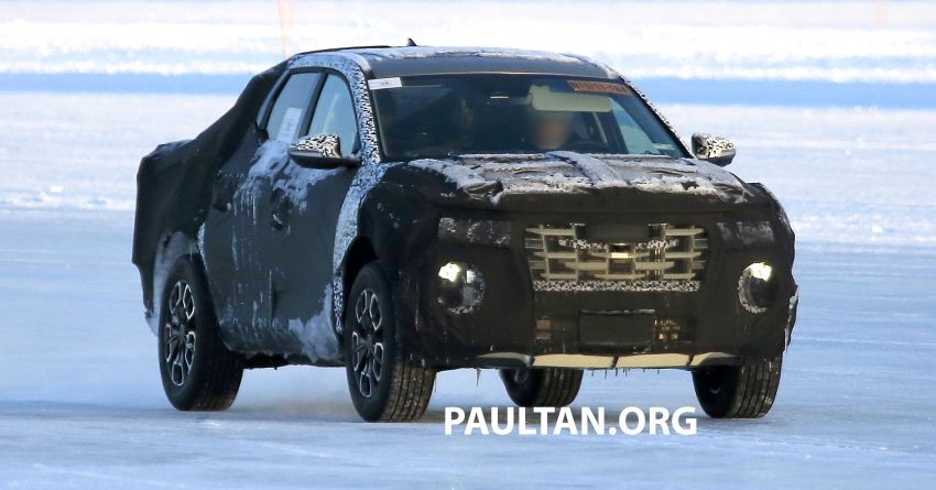 SPYSHOTS: Hyundai Santa Cruz pick-up seen testing 1076673