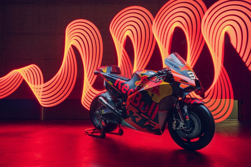 GALERI: KTM dedah penampilan jentera MotoGP 2020 1083846