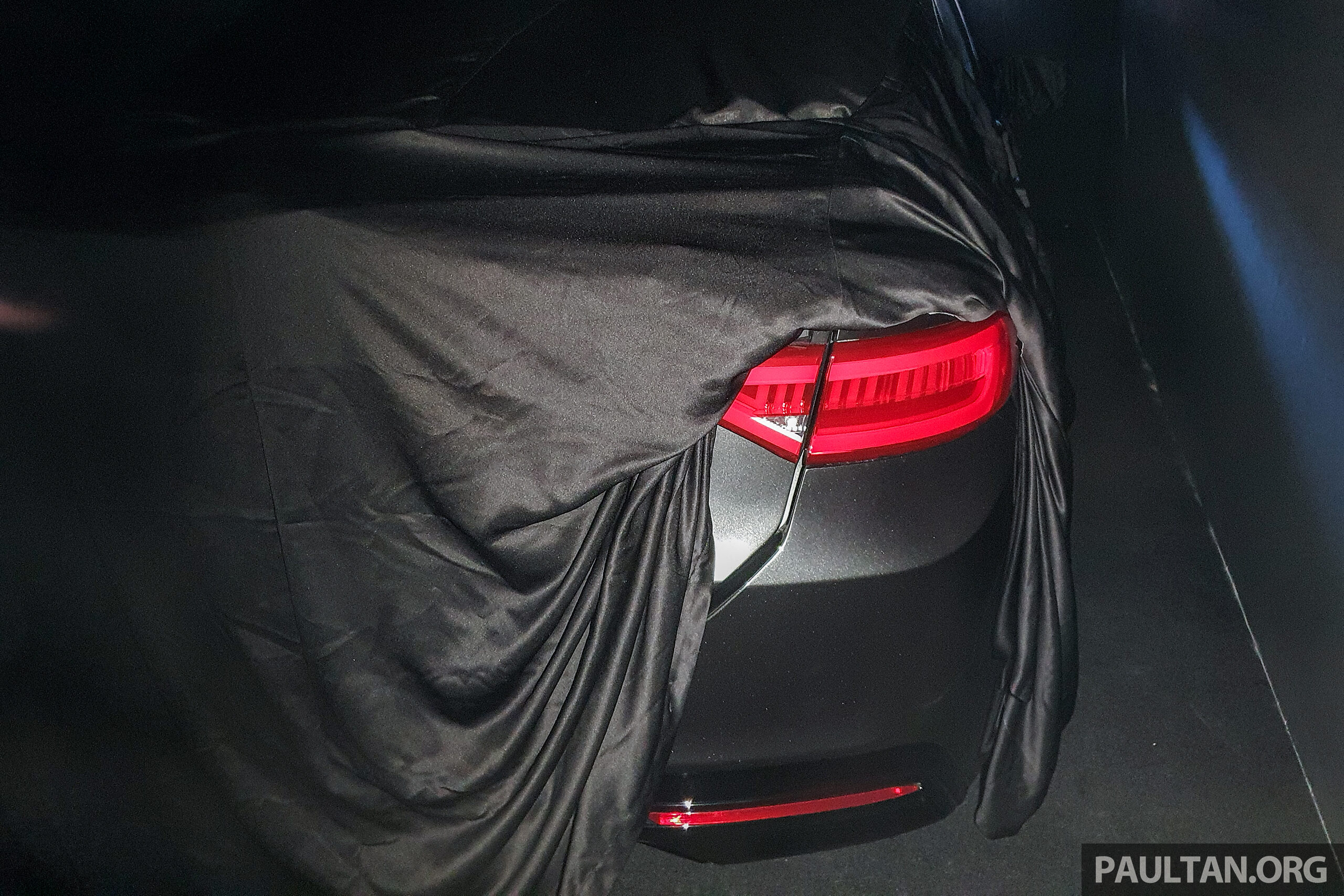 Teaser kereta nasional ketiga DreamEdge dipamer – “seronok untuk dipandu, hasil tempatan sepenuhnya”