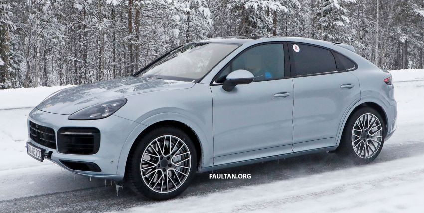 SPIED: Porsche Cayenne Coupe GT – new tailpipes signify higher performance version with over 800 hp? 1088497