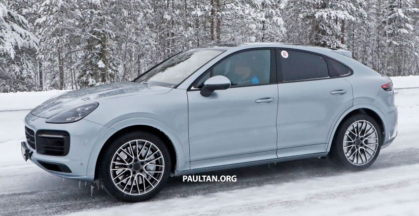SPIED: Porsche Cayenne Coupe GT – new tailpipes signify higher performance version with over 800 hp? 1088496