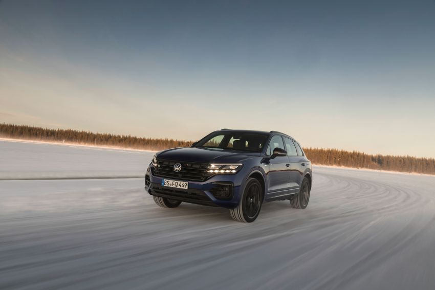 Volkswagen Touareg R revealed with 3.0L turbo V6 plug-in hybrid powertrain – 462 PS and 700 Nm 1086692