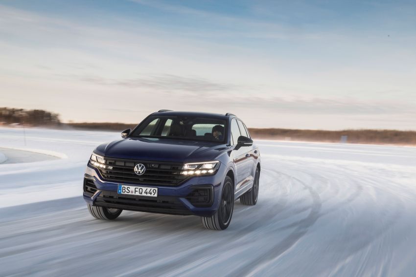 Volkswagen Touareg R revealed with 3.0L turbo V6 plug-in hybrid powertrain – 462 PS and 700 Nm 1086695