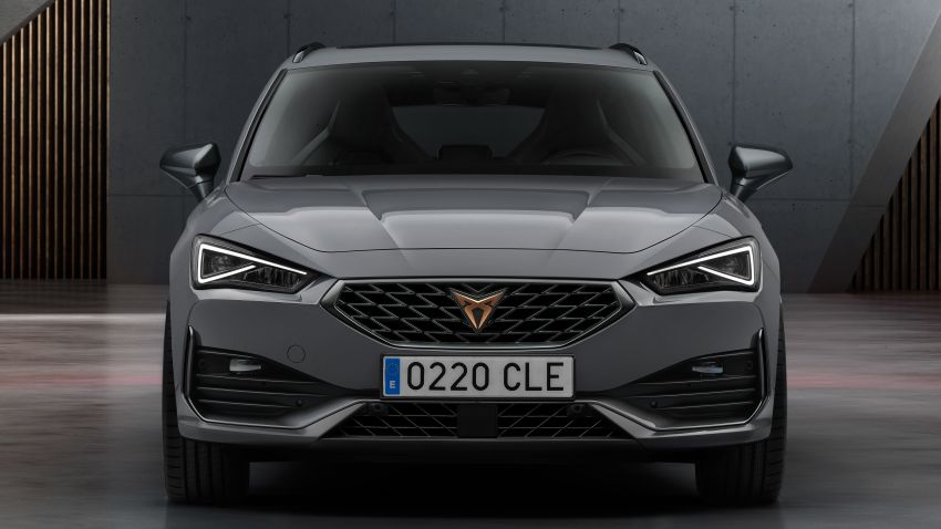 2020 Cupra Leon debuts – Spanish Golf gets up to 310 PS, 400 Nm, 7-speed DSG & AWD; 0-100 in 4.8 secs! 1089445