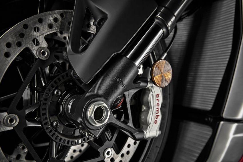 GALLERY: Ducati Streetfighter V4S super naked bike 1100411