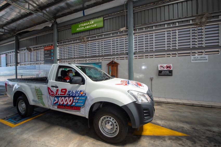 Isuzu D-Max 1.9L Blue Power Dura Challenge – 1,145 km travelled on one tank of diesel, 1,000 kg payload 1093566