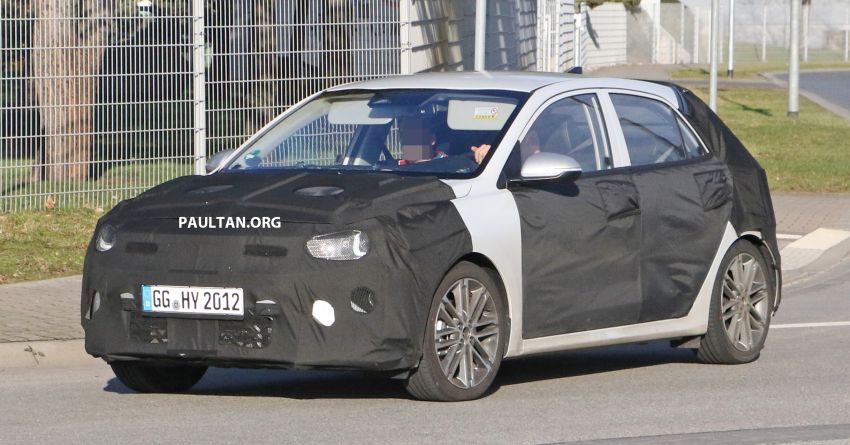SPIED: 2020 Kia Rio facelift spotted, to debut this year 1095329