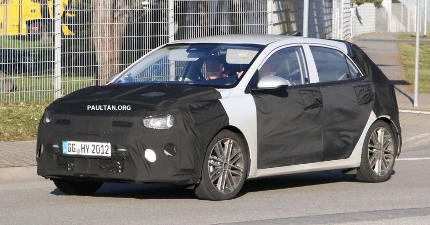 SPIED: 2020 Kia Rio facelift spotted, to debut this year 1095330
