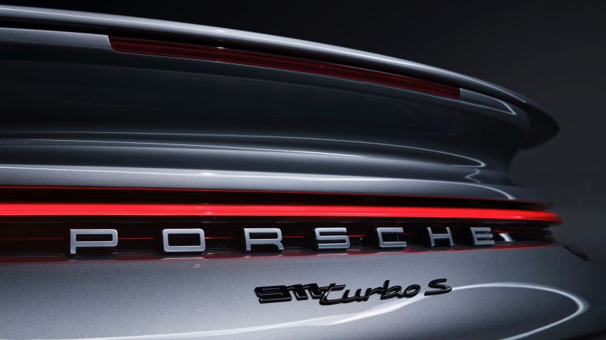 Porsche 911 Turbo S 2020 didedahkan – boxer 3.8L biturbo berkuasa 650 PS/800 Nm, 0-100 km/j 2.7 saat! 1091039