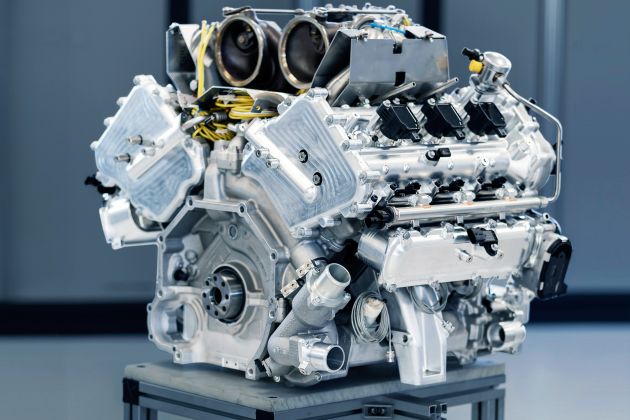 Aston Martin’s new in-house 3.0L V6 is its most potent engine ever – over 700 hp, dry sump, under 200 kg!