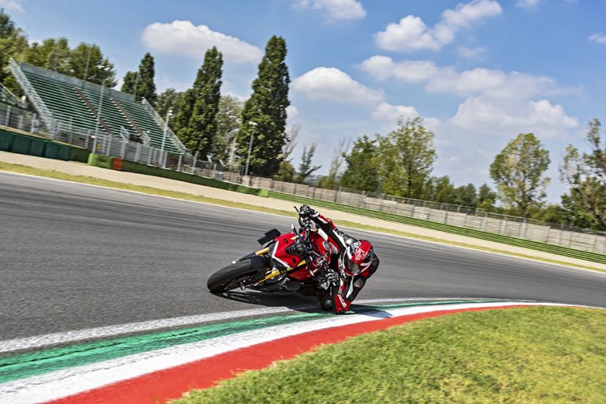 GALERI: Ducati Streetfighter V4, V4S – 208 hp, 123 Nm 1100273
