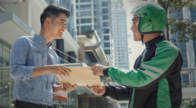 Permintaan Grab menurun, syarikat sedia tiga insentif untuk pemandu — penghantaran GrabFood meningkat