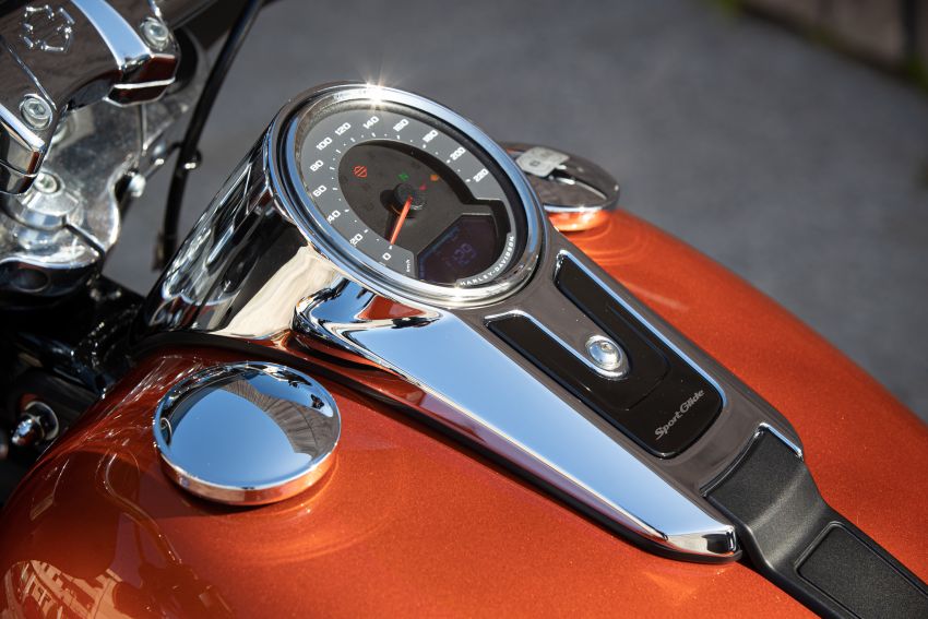 Review: 2020 Harley-Davidson Triple S media ride, Part 2 – Sport Glide and Heritage Classic, from RM113,100 1098510