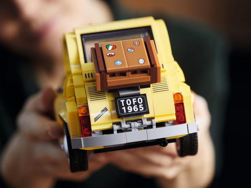 1965 Fiat 500F Lego Creator Expert: 960 pieces, RM370 1089417