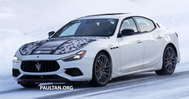 SPYSHOTS: Maserati Ghibli facelift with 2L engine