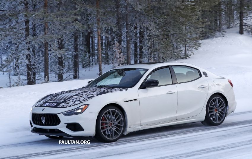 SPYSHOTS: Maserati Ghibli facelift with 2L engine 1094860