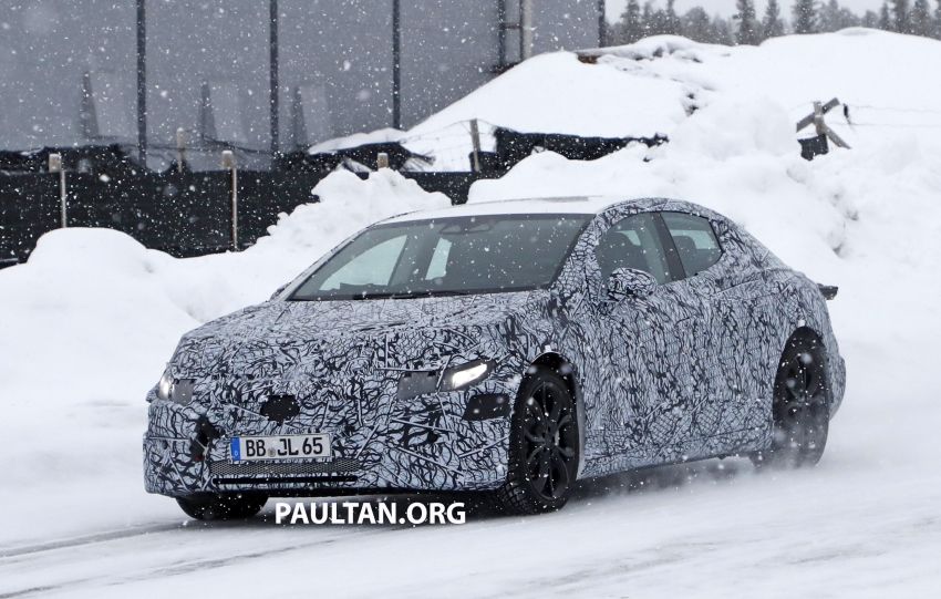 SPYSHOTS: Mercedes-Benz EQE seen for the first time 1093657