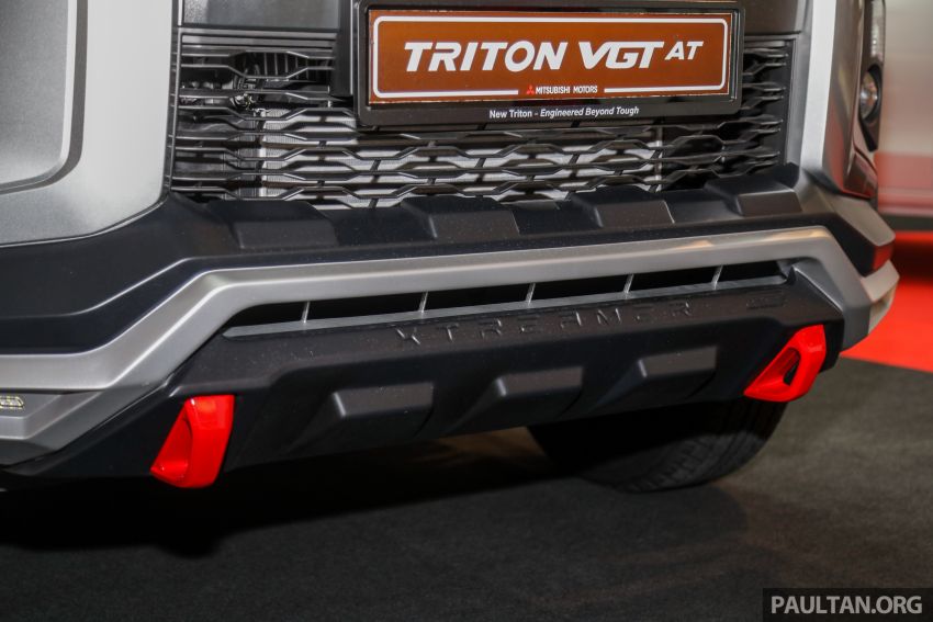 GALLERY: Mitsubishi Triton VGT AT with accessories 1092117