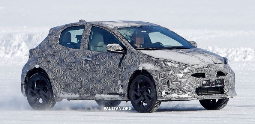 SPIED: Toyota Yaris Cross does cold-weather testing 1099838