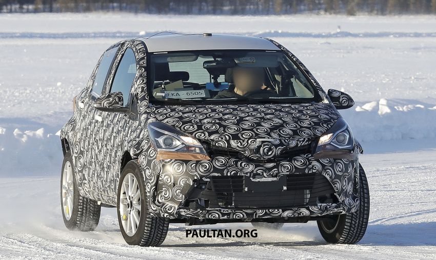 SPIED: Toyota Yaris Cross does cold-weather testing 1099860