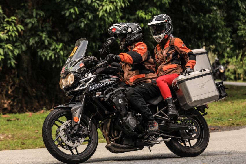Why do Malaysians like to ride motorcycles? Isn’t it dangerous? What if it rains? – Mohan explains it all 1109784