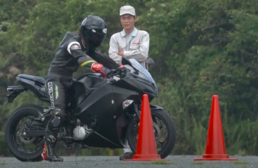 Kawasaki tests EV Endeavor electric motorcycle 1111983