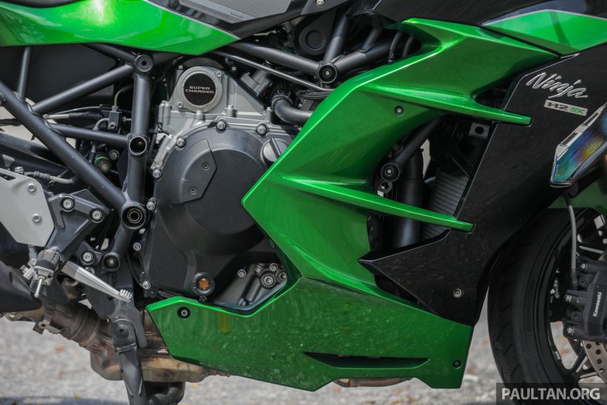 REVIEW: 2019 Kawasaki H2SX – We have lift off 1106410