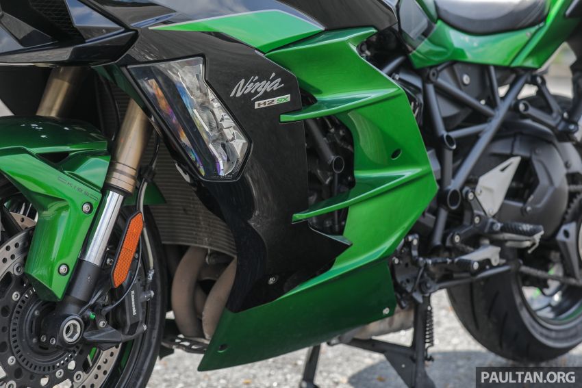 REVIEW: 2019 Kawasaki H2SX – We have lift off 1106391